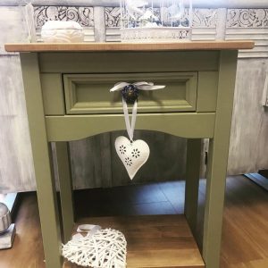 shabby avocado